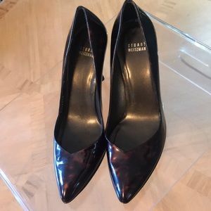 Brown tortoise patent leather pumps